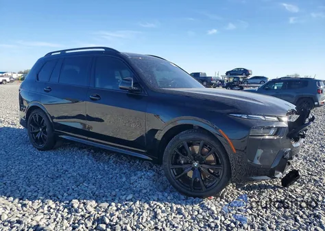 2024 BMW X7 xDrive40I z USA, uszkodzony, nr VIN 5UX23EM05R9V65617